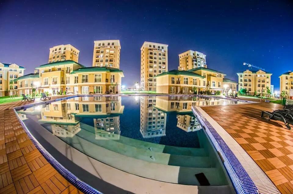 Luxury Apartment With Pool In North Bucharest Cretuleasca Exterior foto